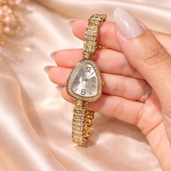 Anthropologie Accessories - Vintage Gold Rhinestone Watch – Feminine Luxury Timepiece